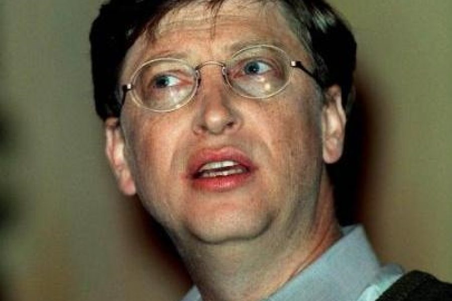 Merry Christmas, internet: Bill Gates brings holiday cheer to Reddit