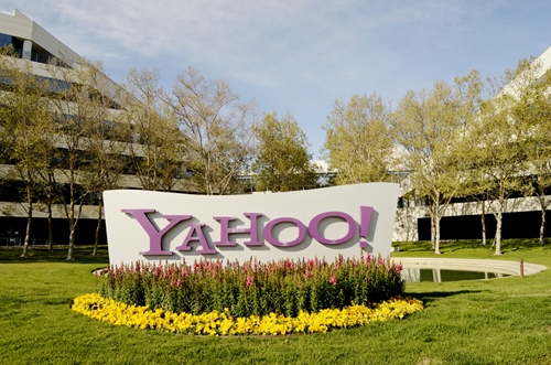 Marissa Mayer sends Yahoo COO packing